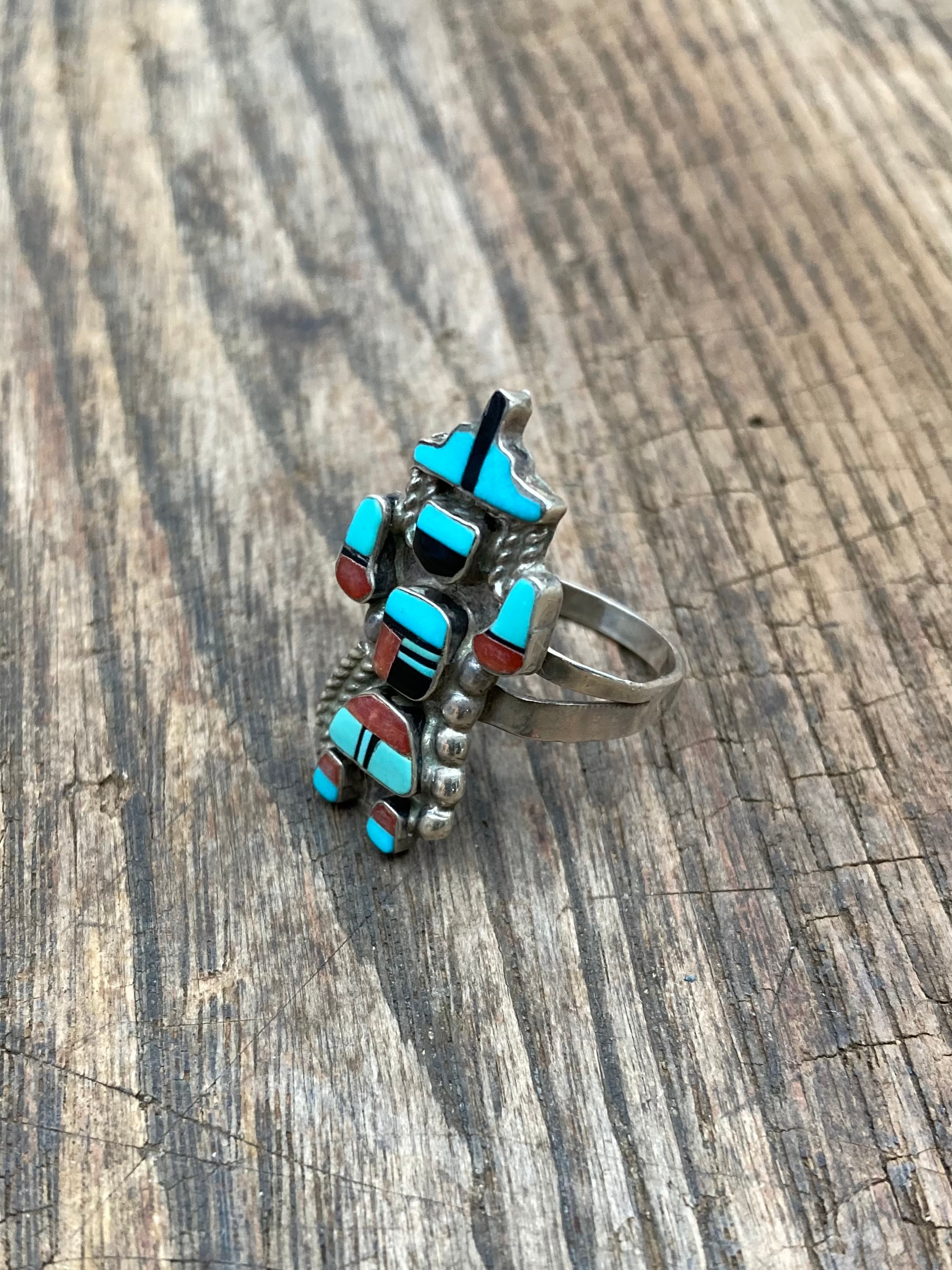 VINTAGE ZUNI INRAY KACHINA RING (beady clothing)