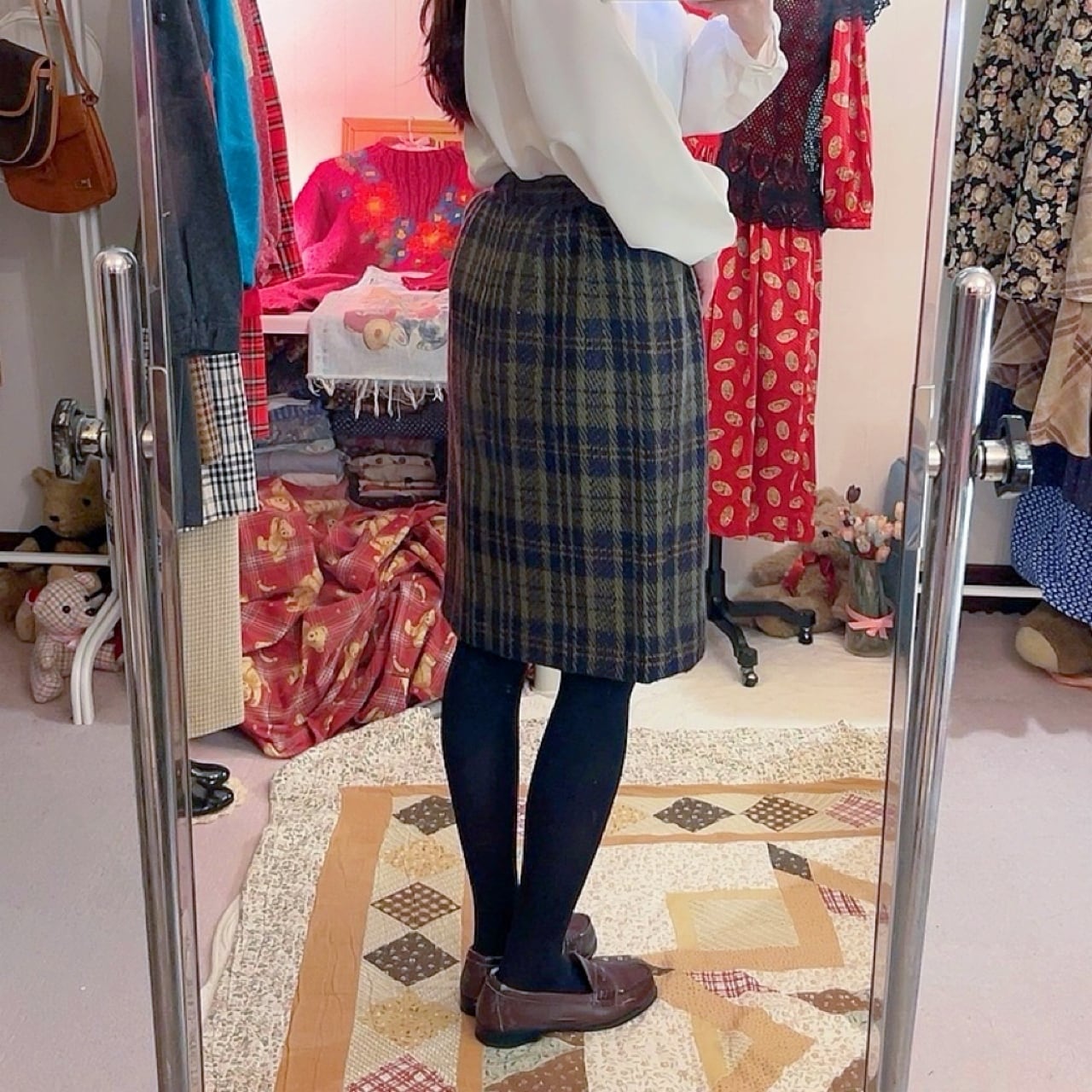 green check semi tight skirt
