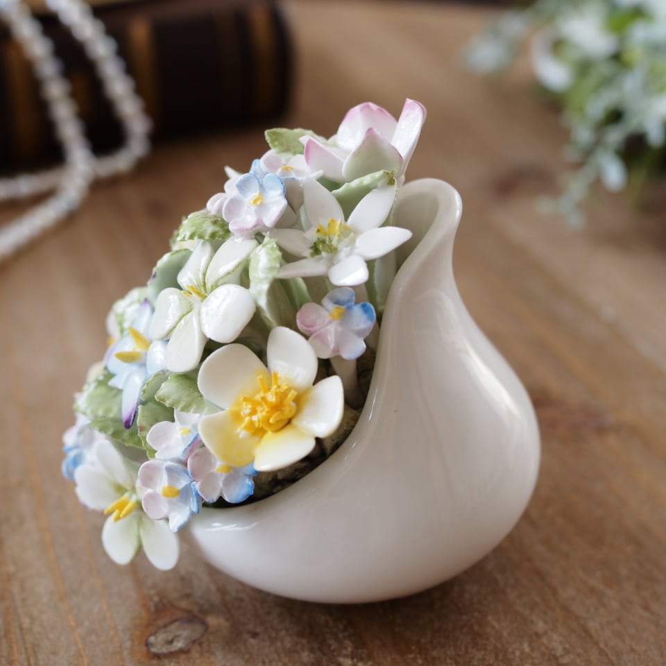 英国ロイヤルドルトン Royal Doulton 陶花 フラワーオブジェ 陶器