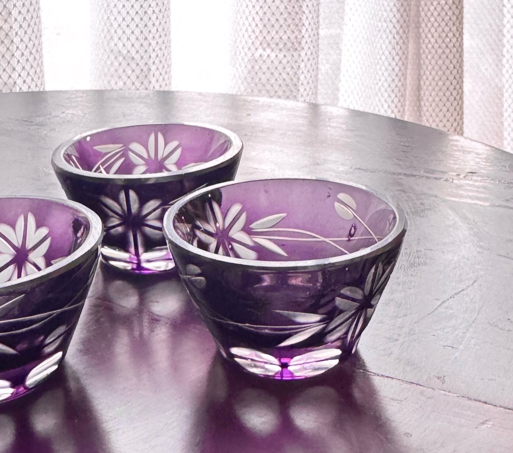 アンティークぐい呑 昭和初期 紫被切子ガラス 冷酒 お猪口 3客セット