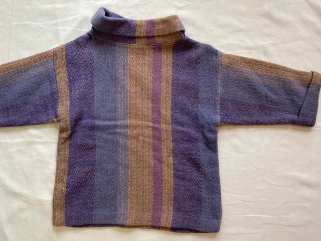 1970’s ~ 1980‘s Vintage Scandinavian Wool Cowl-Neck Top