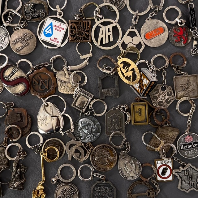 50個  フレンチ キーホルダー メタル フランス 雑貨 ヴィンテージ  2510010-3