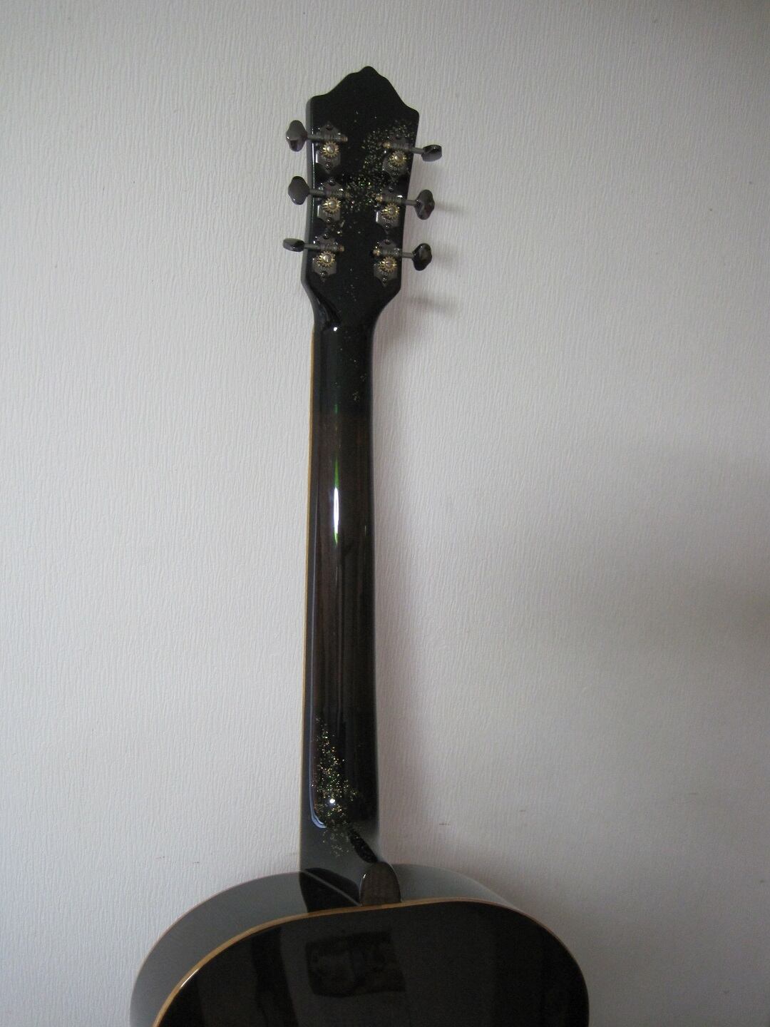 アコースティックギター（国産杉・国産胡桃）