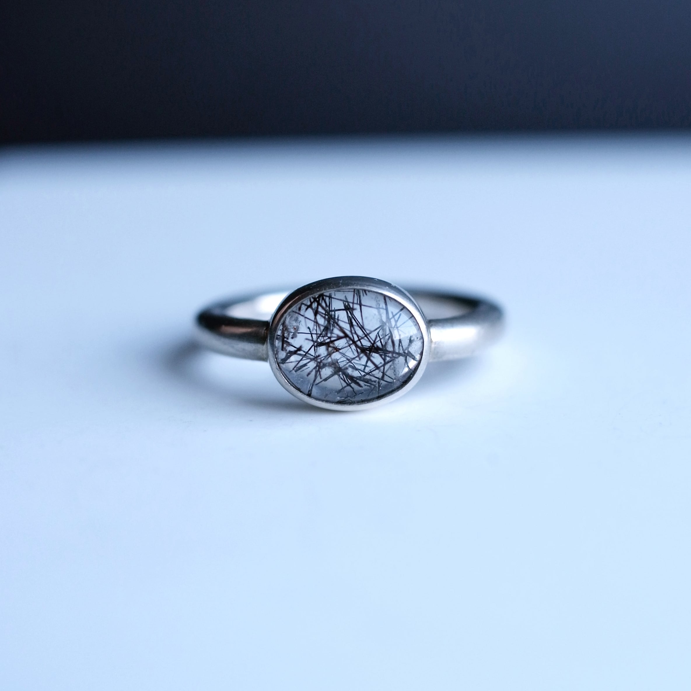 CRAFTSMAN - RING: ROCK AROUND THE CLOCK black rutile quarts