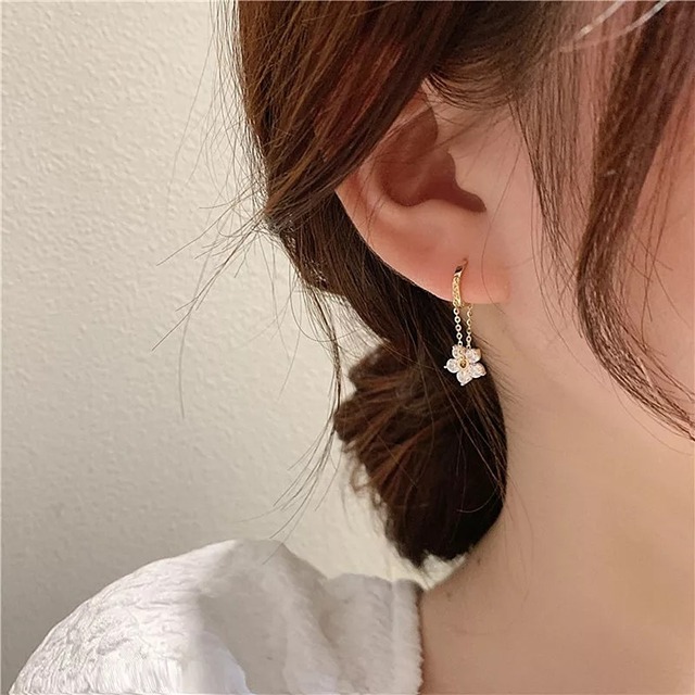 揺れるフラワーピアス ps-6787