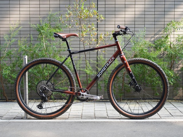 60万→40%OFFの36万 マシューのBOMBTRACK HOOK EXT Mサイズ