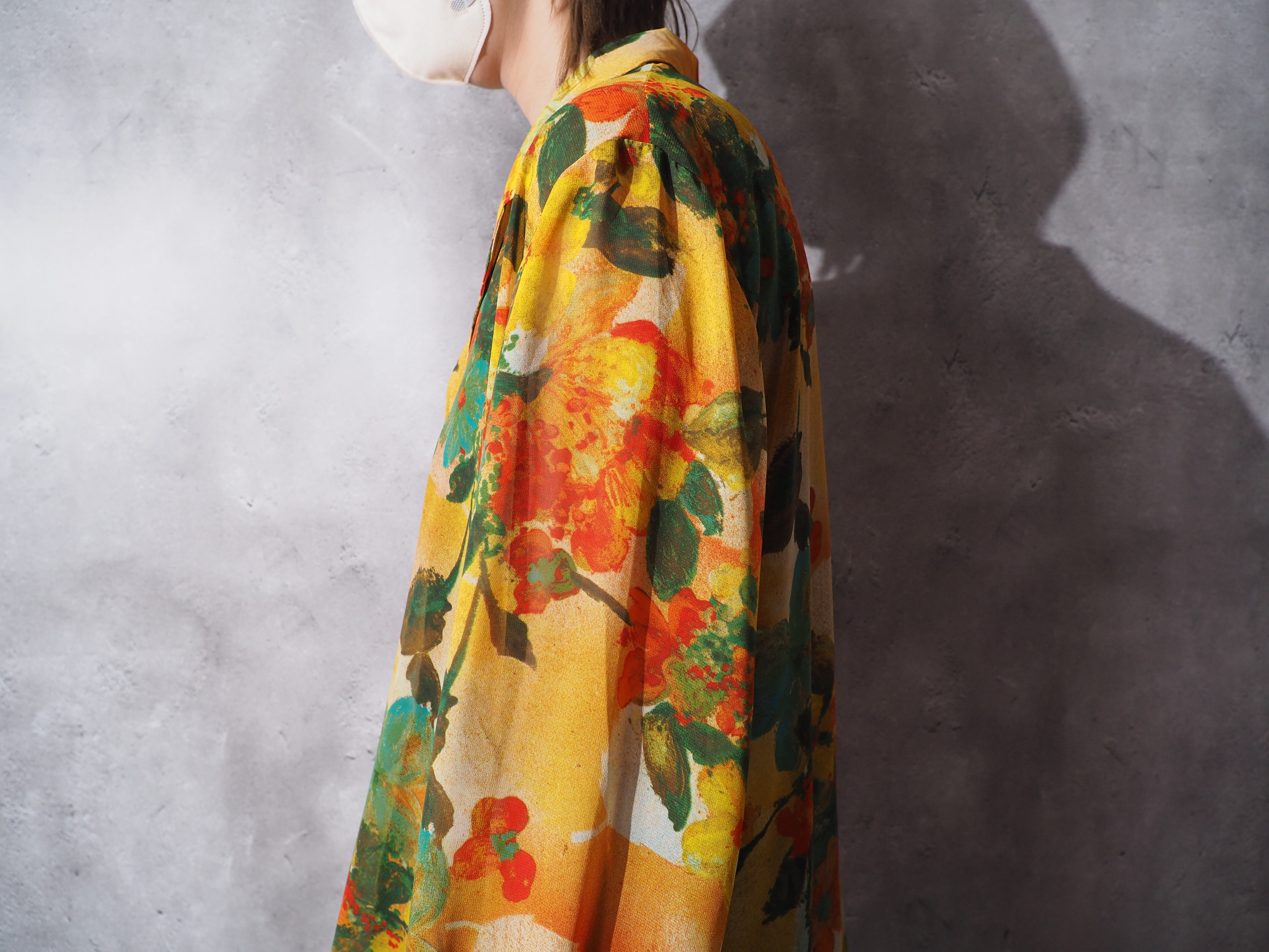 1990s Botanical Flower painted translucent open callar shirt