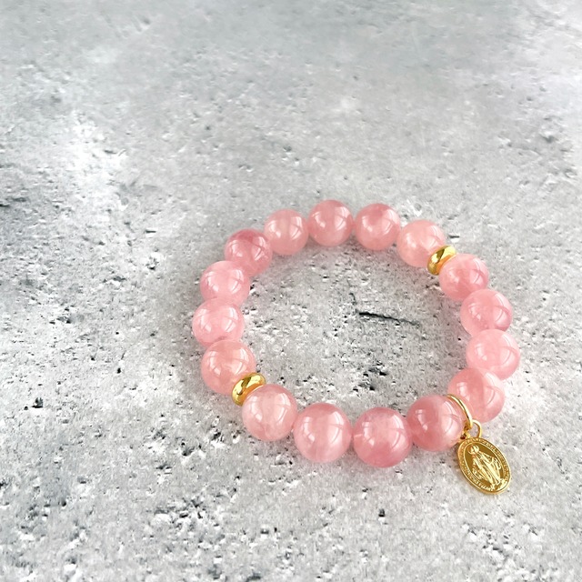 ディープローズクォーツ11mm✧不思議のメダイ✧チャームブレスレット✧シンプルブレスレット✧