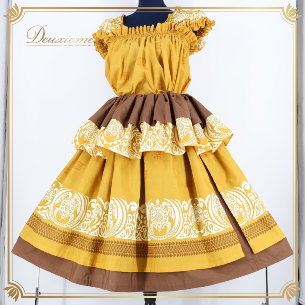 フラダンス 衣装 ツーピース セットアップ 上下セット イエロー系 アロハスタンダード ホヌ柄 黄 茶 フリル ALOHA STANDARDS 日本製 トップス ブラウス ハワイアン アロハ かわいい ハワイアンプリント ブラウン系