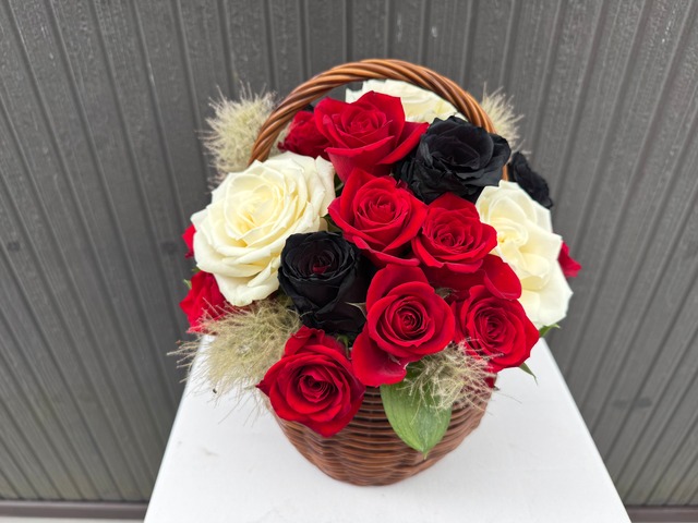 【地方発送・市内配達用】エレガンスカゴアレンジメント