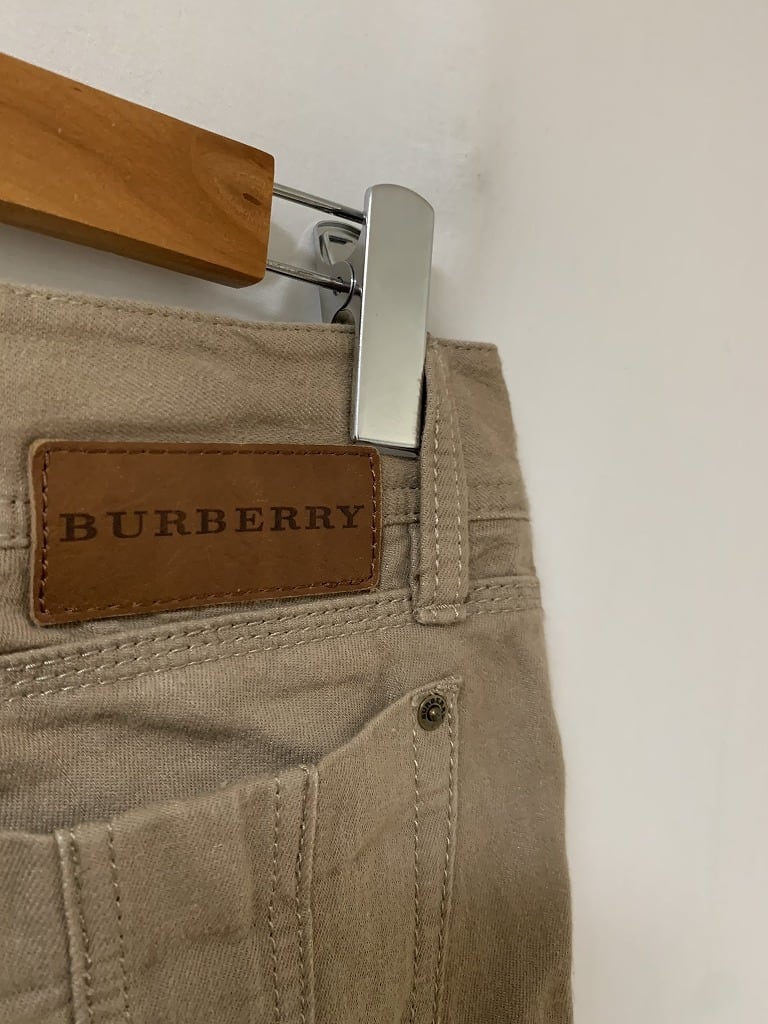 Flare Silhouette Design Side Button Pants "BURBERRY"