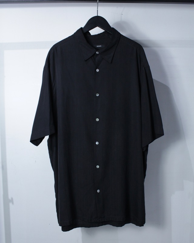 【Caka BLACK】Stripe Pattern Vintage Loose S/S Silk Shirt
