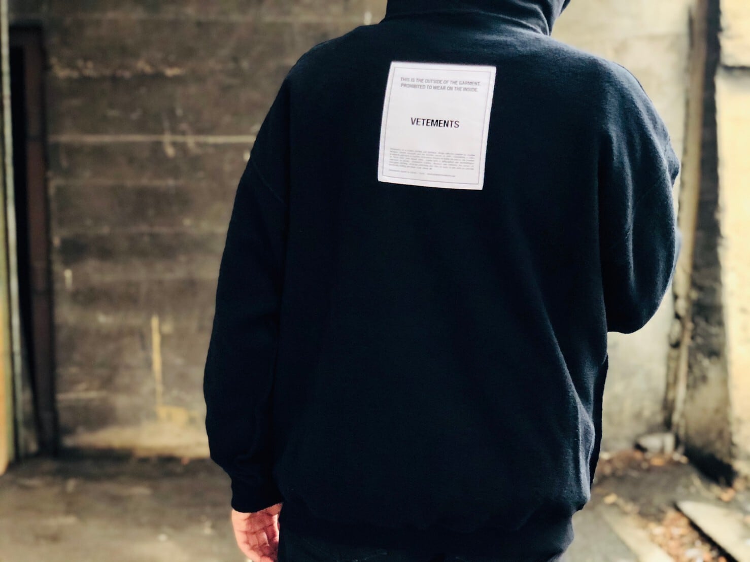 トップスvetements 19aw インサイドアウト - www.luchtenbelt.nl