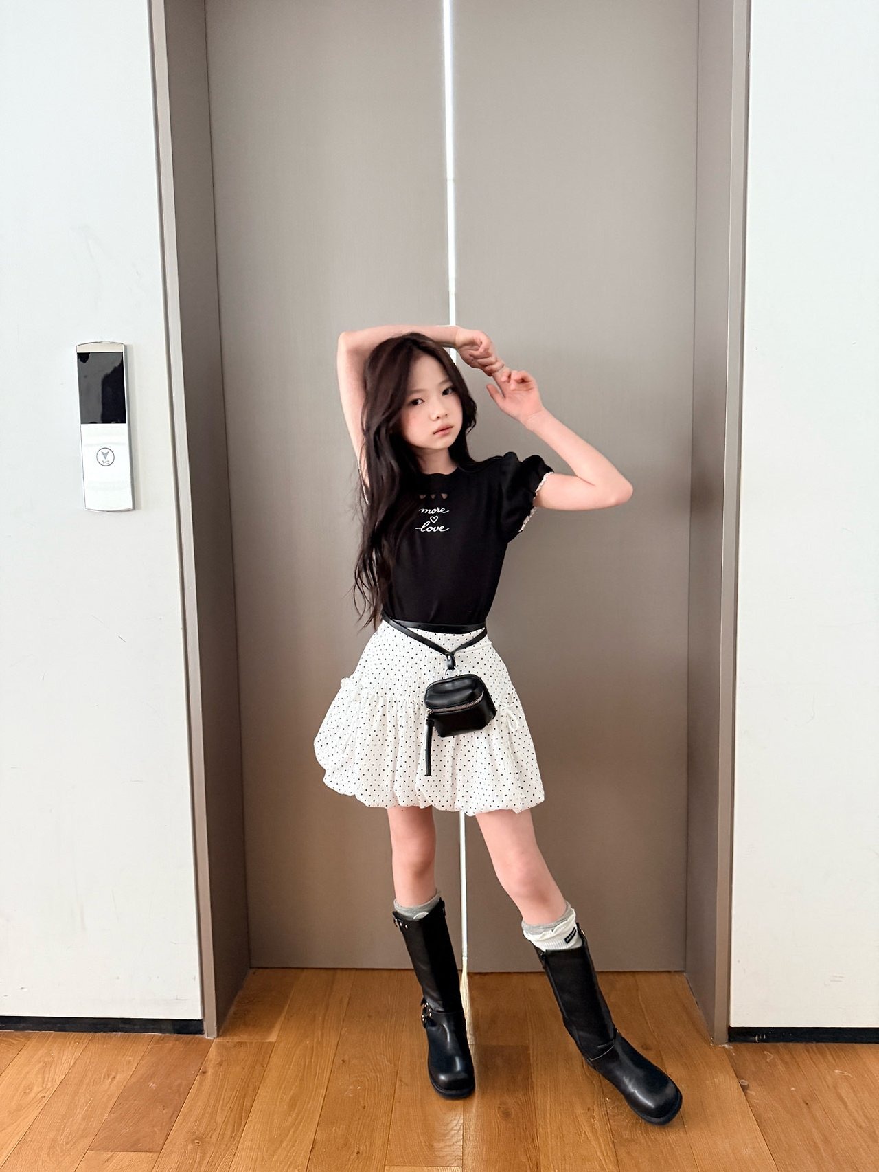 [COMMA] Punching Puff Tee / [콤마] 펀칭퍼프티