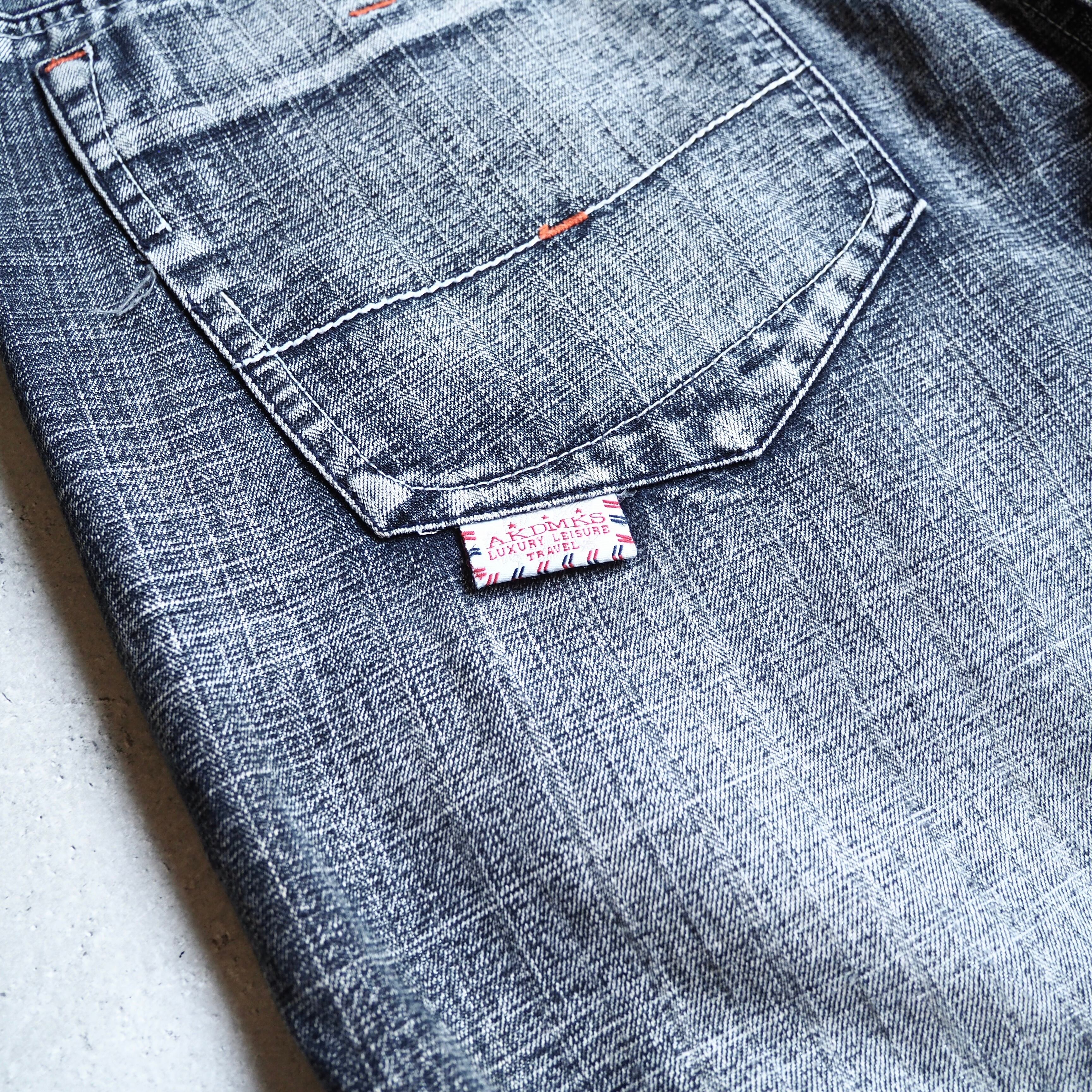 " Special - AKADEMIKS " Good Fade × Damage Vintage Baggy Denim shorts