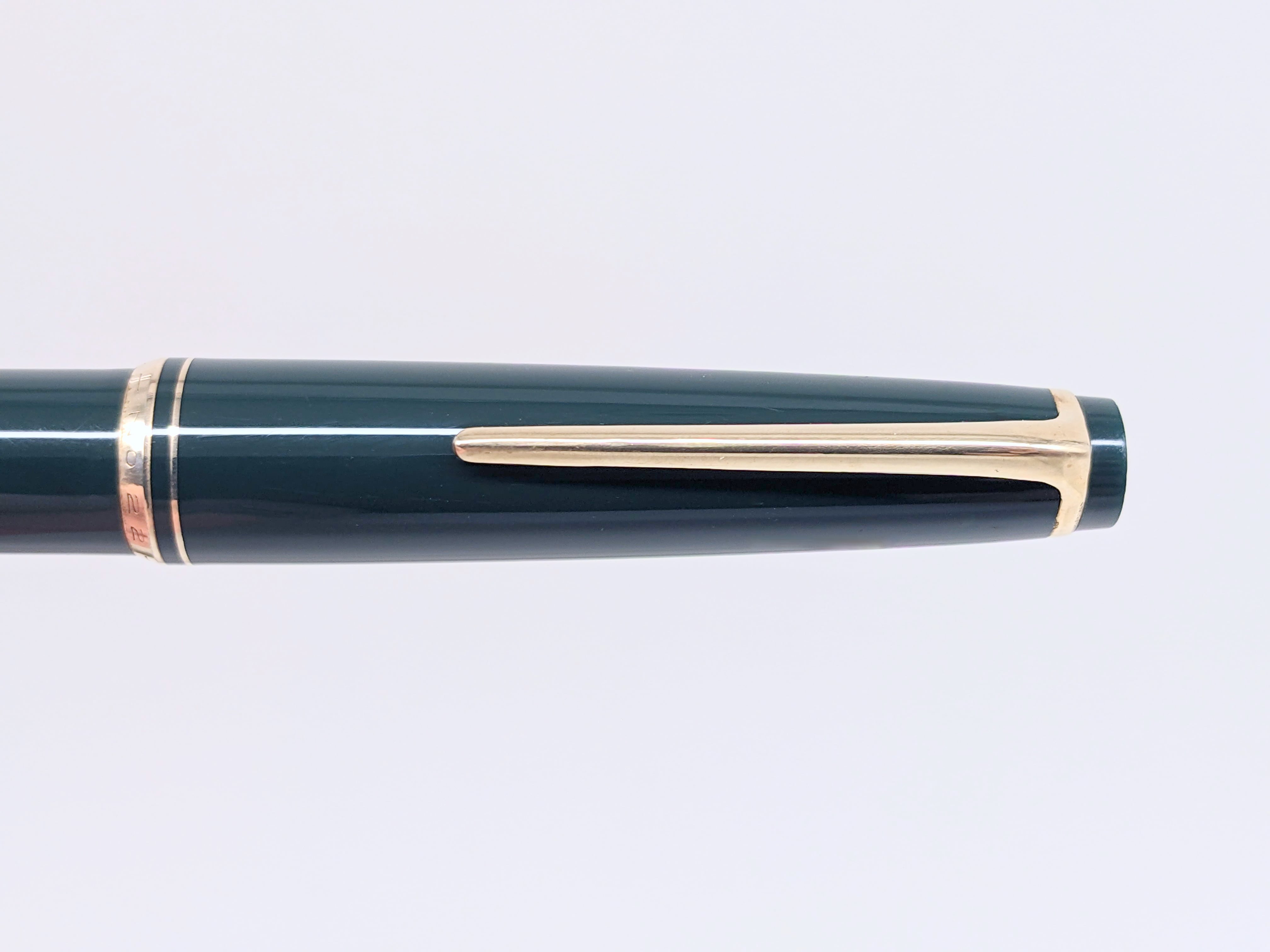 60s モンブラン No 22 緑 MONTBLANC No 22 （中字） 14K 03536
