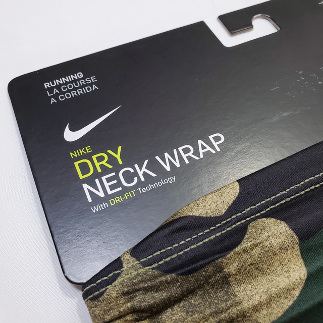 新品 Nike ナイキ ランニングラップ 迷彩柄 カモフラージュ柄 マスク バフ Euro Gift Foot 新品 Nike ナイキ ランニングラップ 迷彩柄 カモフラージュ柄 マスク バフ Euro Gift Foot