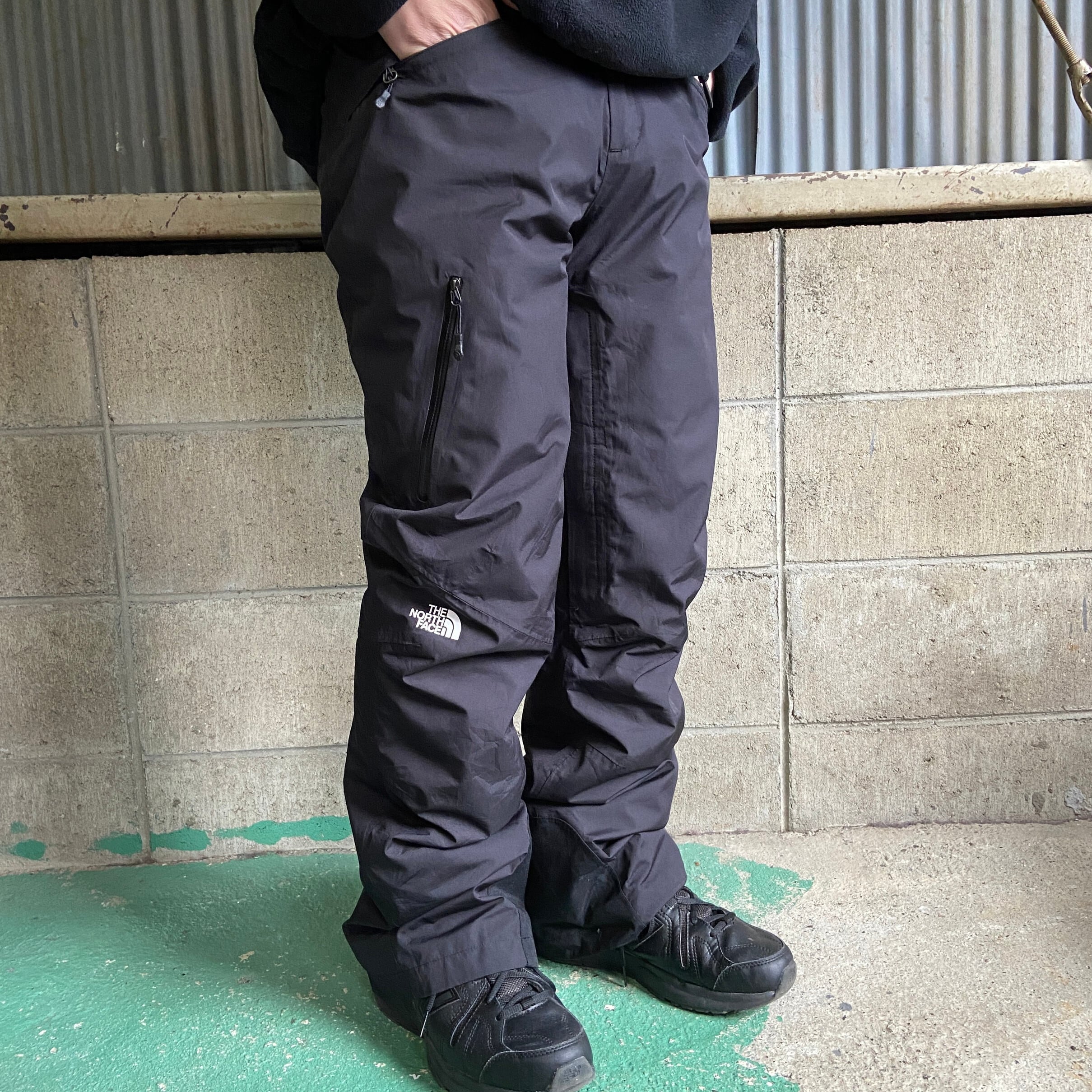 高機能】US ノースフェイス HYVENT 恐い スノーボード パンツ 黒 M