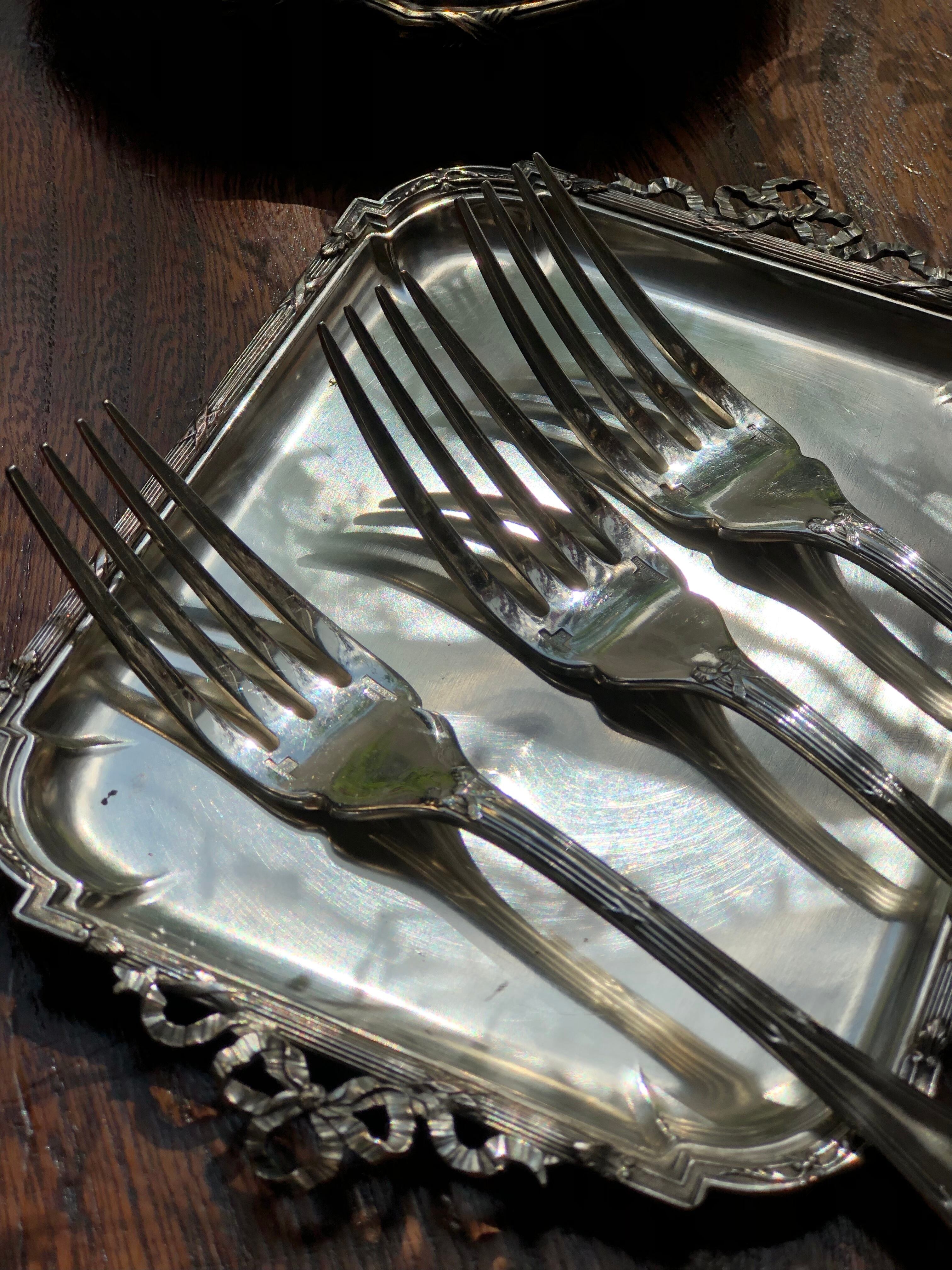 送料込み表示】ref : 784 アンティーク・デザートフォークChristofle