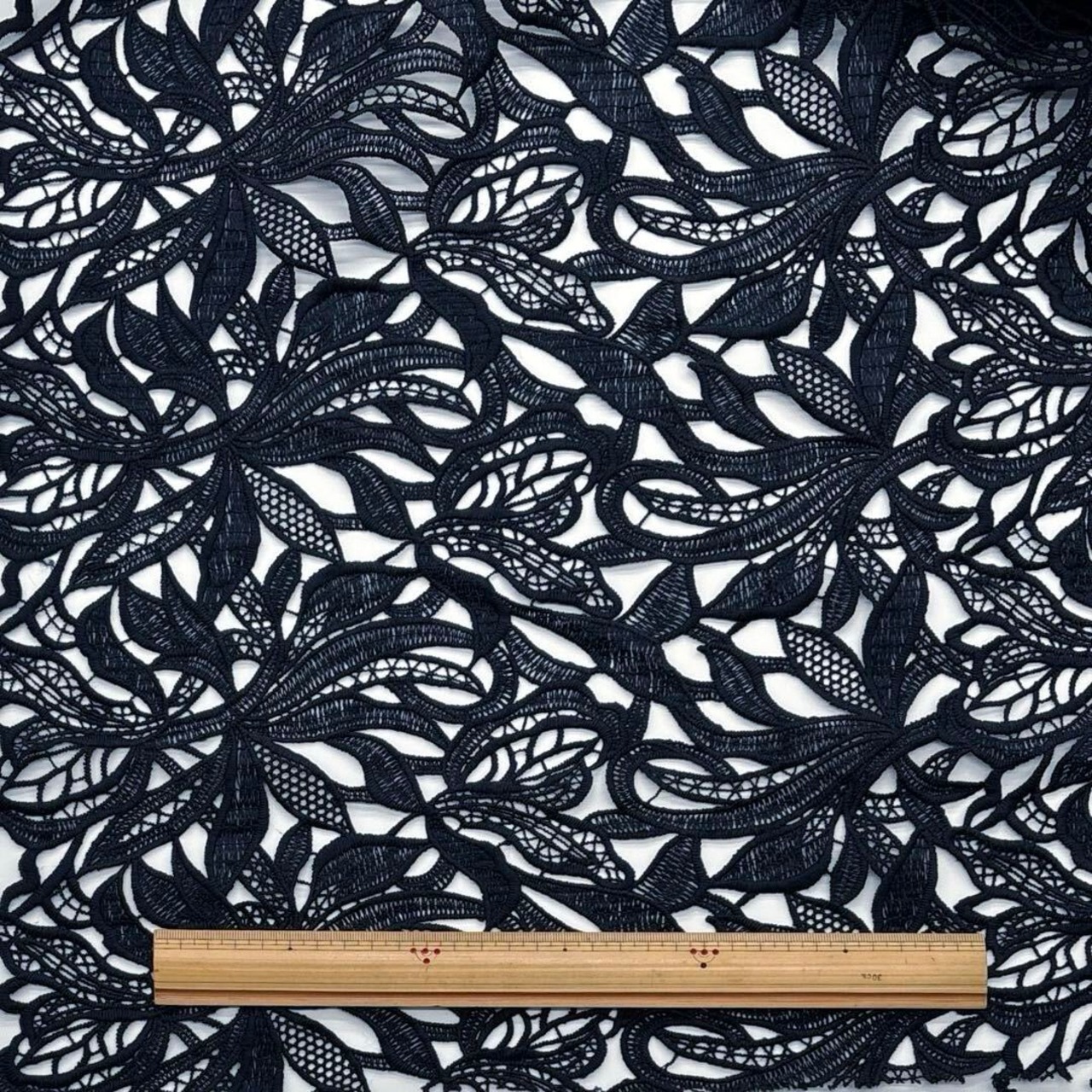 ★AM461◆2.2m◆ラスト1点‼◆綿ポリエステル混高級ケミカルレース生地◆ネイビー