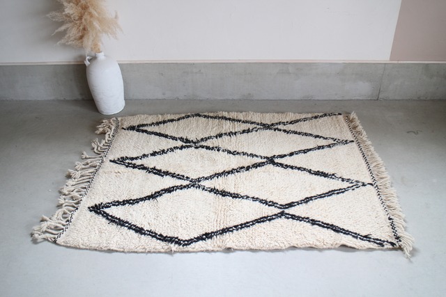 Moroccan rug Vintage BeniOurain  150×114cm No278