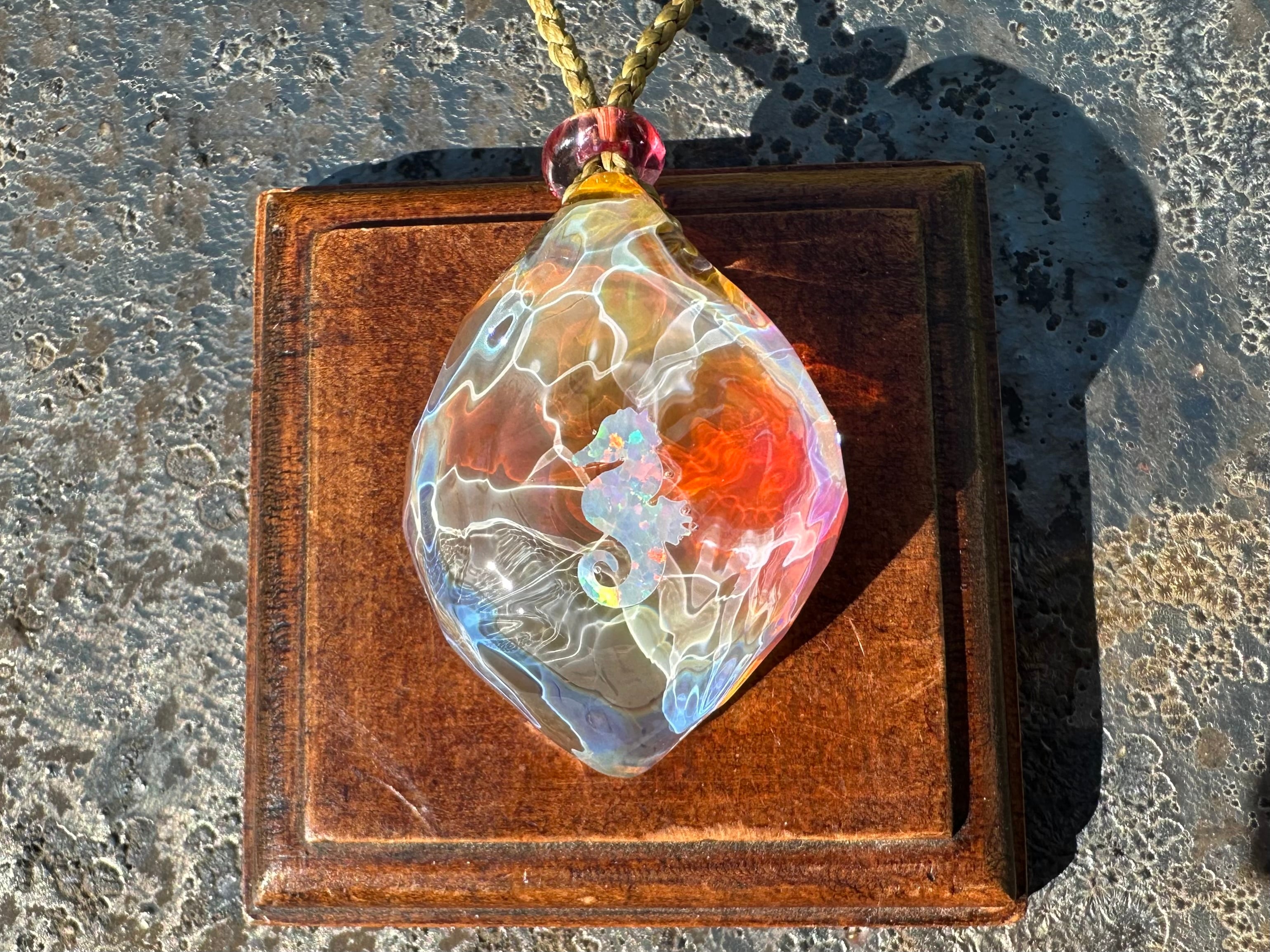 【ウミノカケラ Sea Horse】