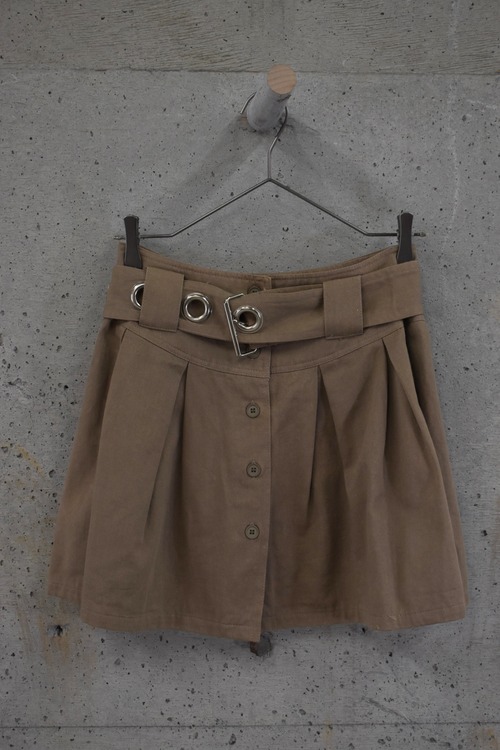 Khaki mini skirt with large eyelets