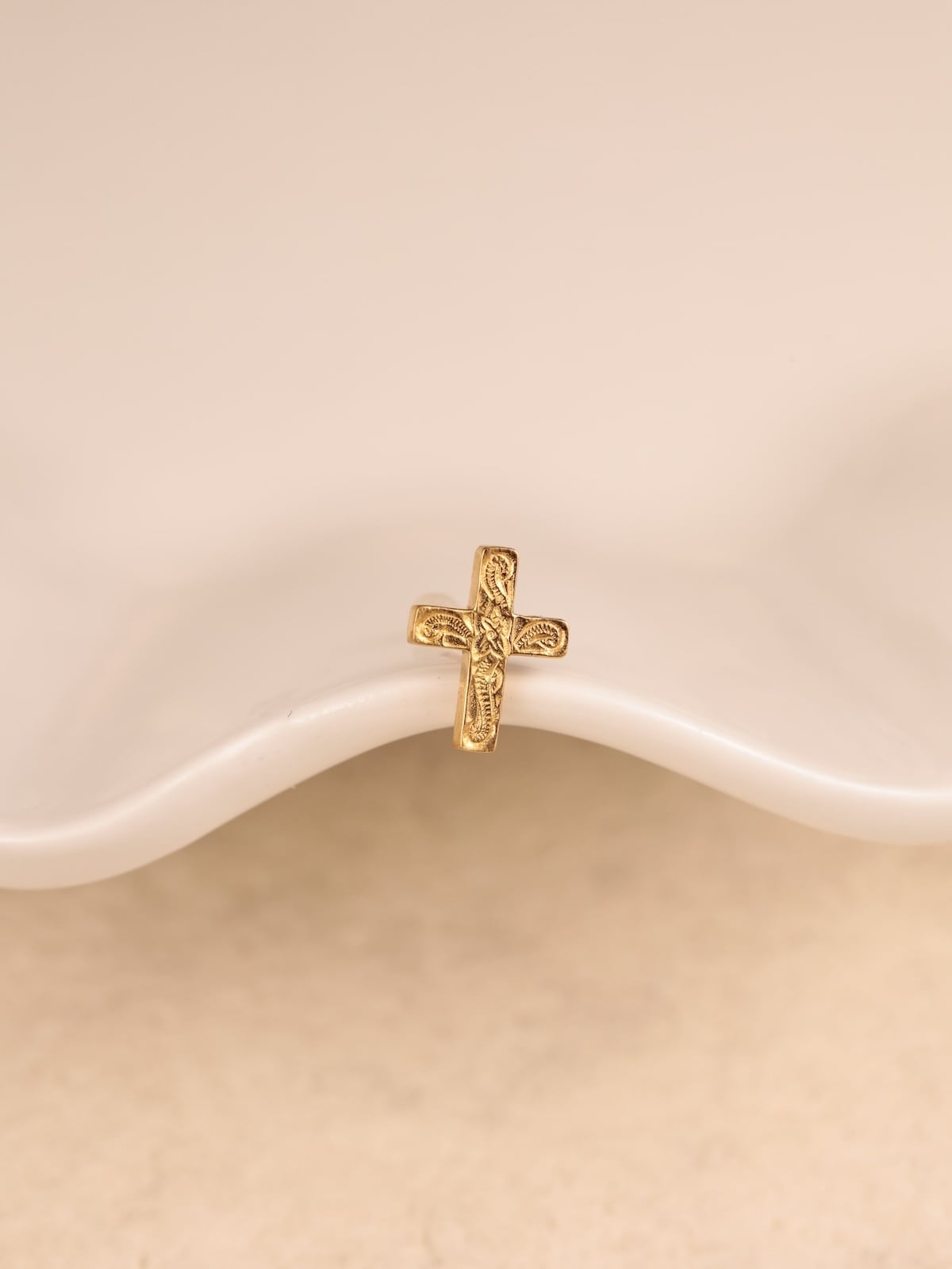 316L hawaiian cross pierce（ 片耳用 ）#p06 | rani