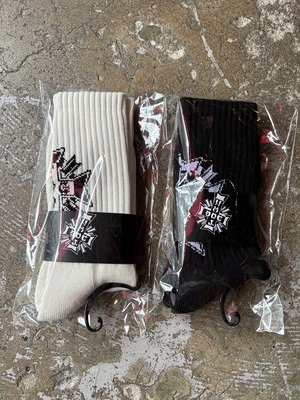 DOG TOWN / CROSS LOGO SOCKS / ソックス / DTS-002 / BLACK