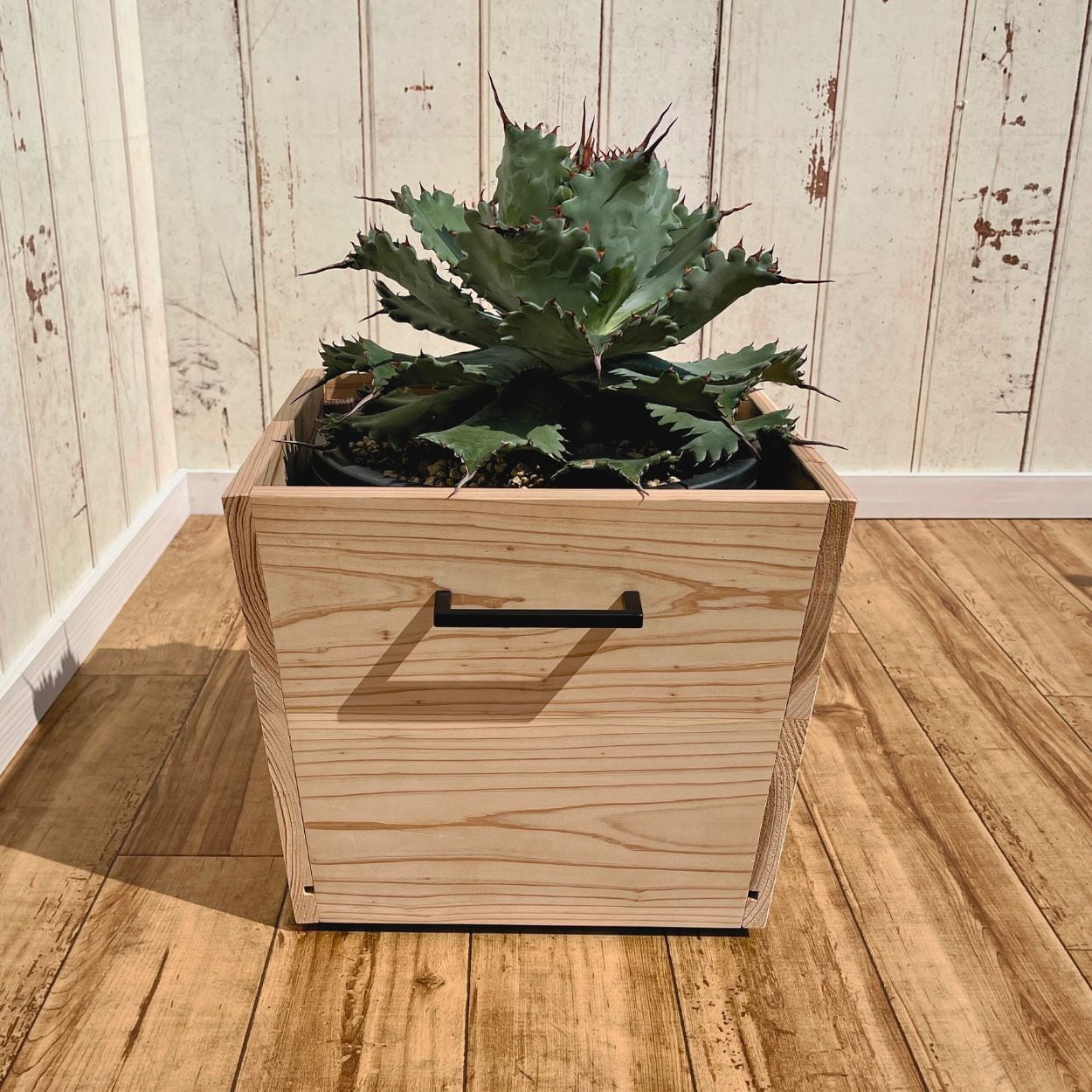 ビンテージ 40s 天然木 くり抜き オブジェ 一輪挿し プランター 戦前 希少 Tile top Planter Stand from Denmark (B) | phono | 金沢 北欧 中古