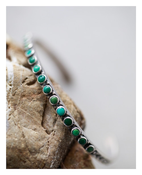 Narrow Turquoise Row Silver Cuff (c. late 1930s – early 1940s)