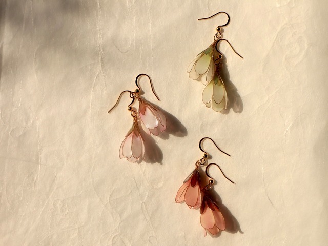 【片耳】塩漬け桜のピアス/イヤリング