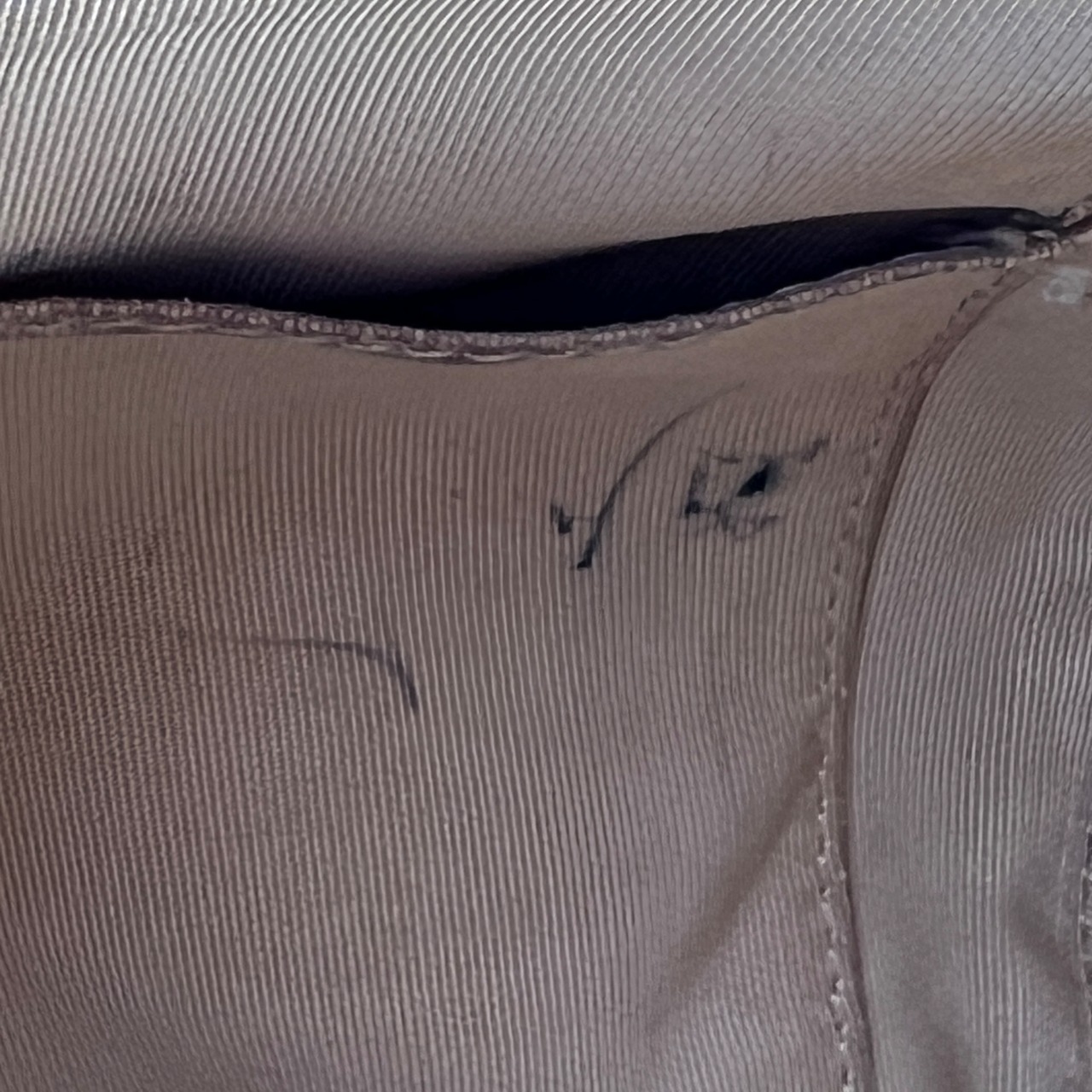 【最終処分SALE】CHANEL シャネル ココマーク  キャビアスキン ハンドバッグ ベージュ A-8513