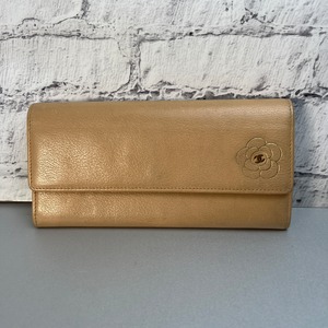 CHANEL シャネル ココマーク カメリア ラムスキン 長財布 ベージュ A-9648