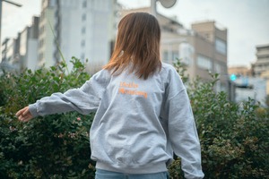 【ハローモンテスキュー】Logo Sweat