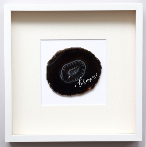 Wall letter◇brave black ／ Wall decor／calligraphy agate slice／handwritten／ウォールデコ カリグラフィー アゲートスライス 