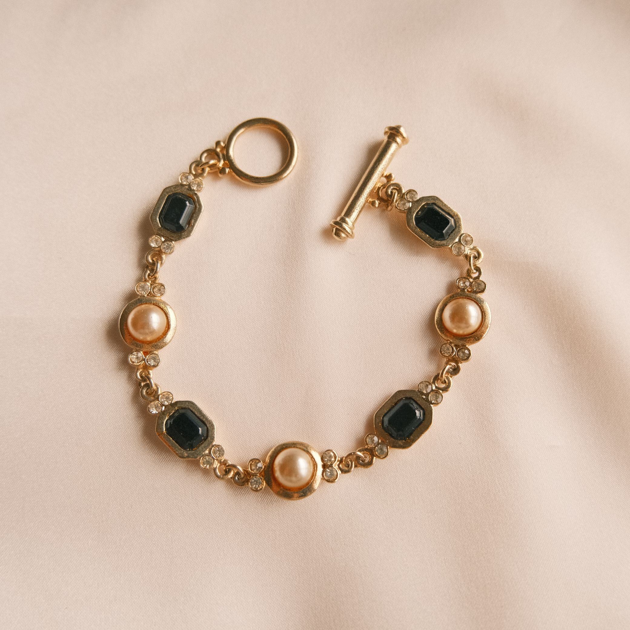 The One Piece And Collection 11 3 コントラストブレスレット Flemington