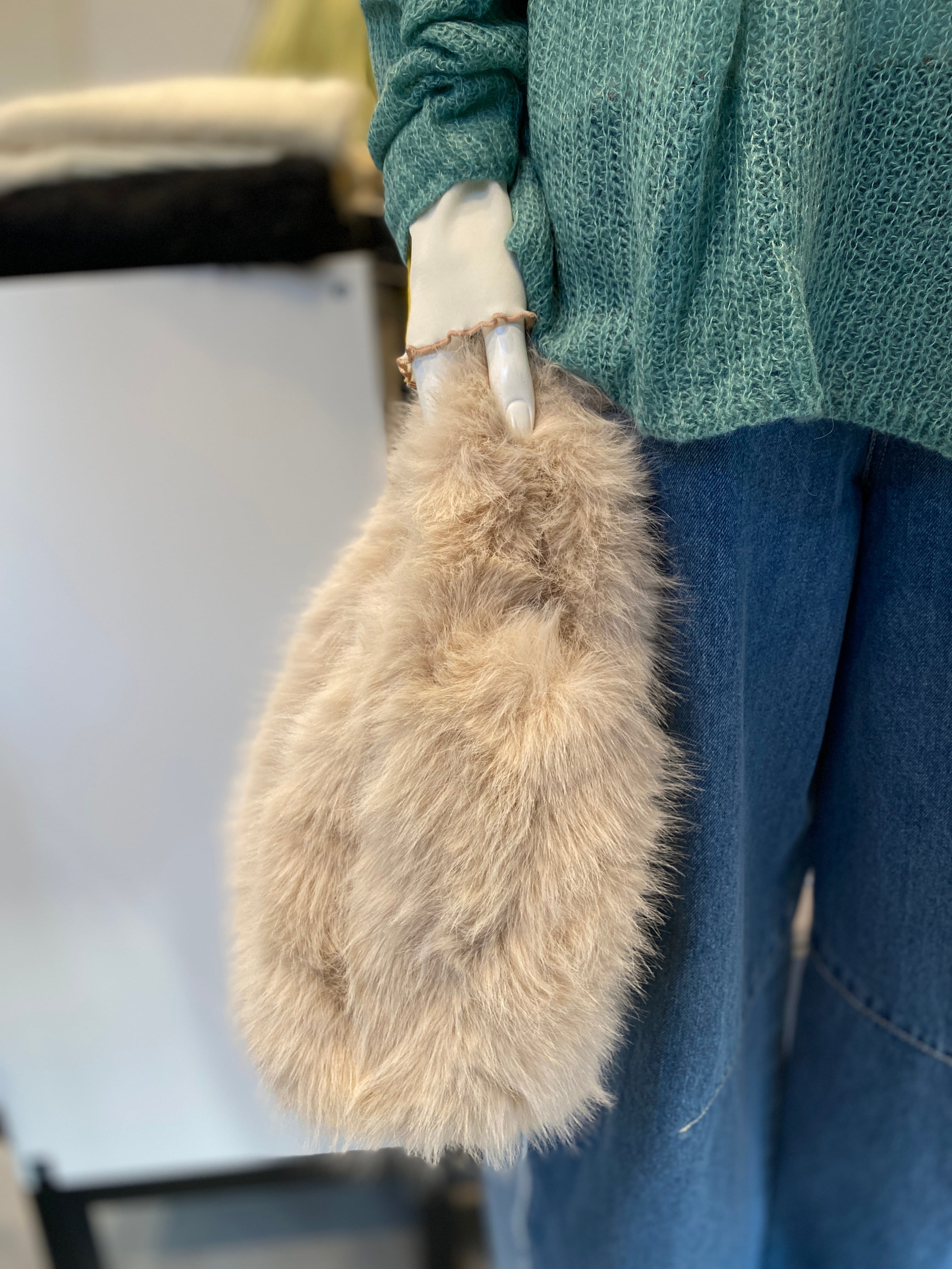 【SELECT】ボリュームファーBAG