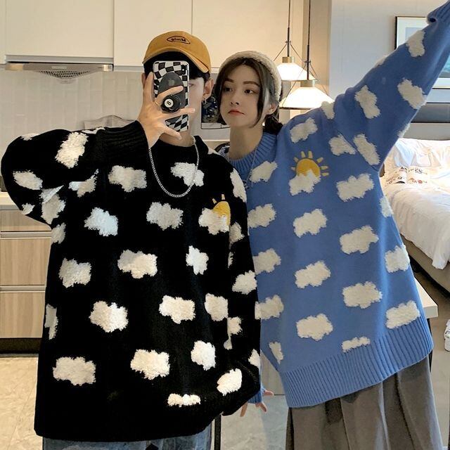 【予約販売】ニット ユニセックス セーター ペア お揃い カップル 雲柄 クラウド柄 ブラック ブルー オーバーサイズ メンズ レディース シンプル こなれ感 ストリート お洒落 韓国 トレンド 秋冬 S/M/L/XL/2XL