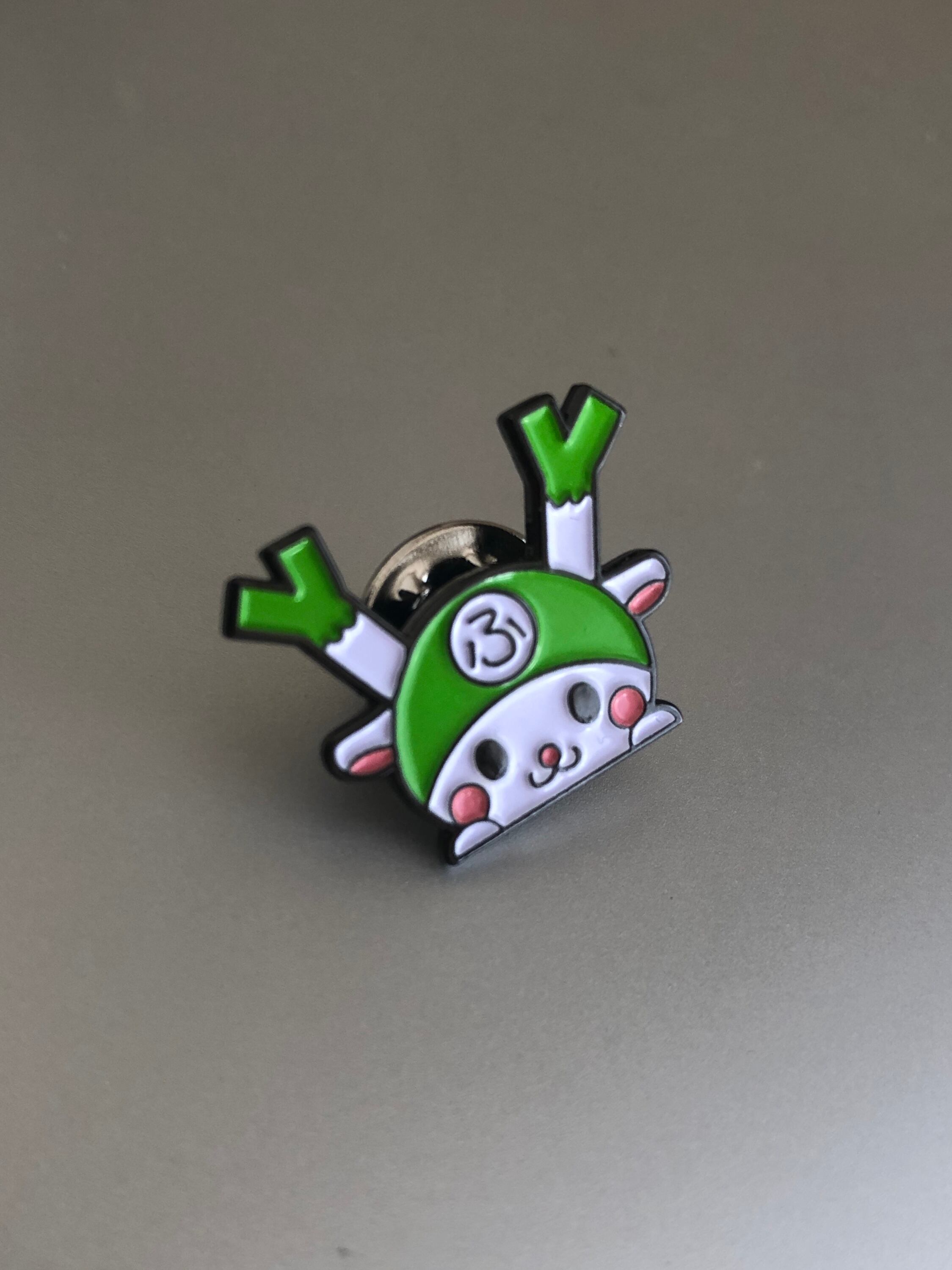 ふっかちゃんピンバッジ | ふっかちゃんグッズ製作所