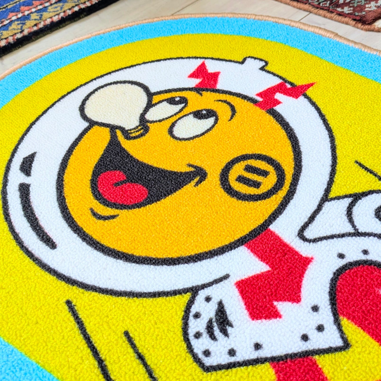 【 Reddy Kilowatt ( レディ・キロワット ) 】キロワット / American MAT ( 裏面滑り止め加工 ) / キッチンマット / ふかふかマット / フロアマット / バス / エントランス / ロングバージョン〚アメリカン雑貨 アメトイ〛