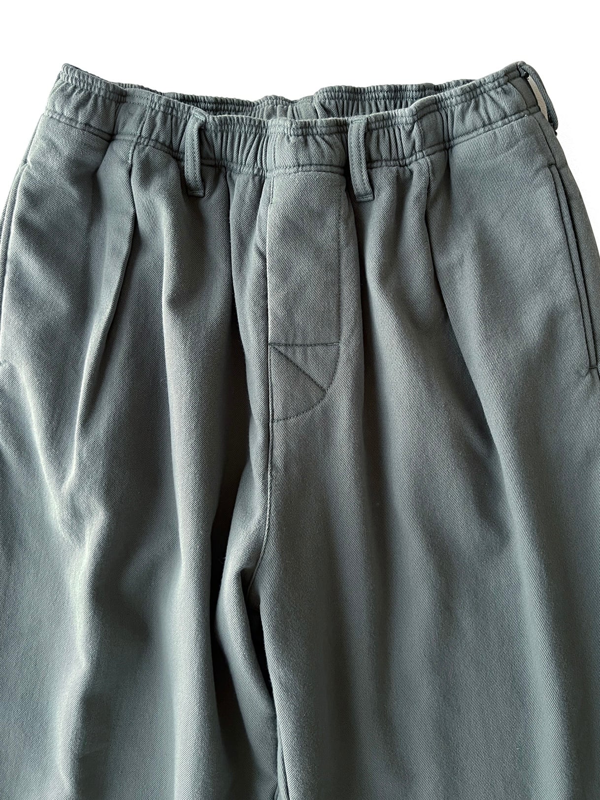 パンツ COMFORTABLE REASON fleece back slacks COMFORTABLE REASON / Fleece Back Slacks | FLUTTER