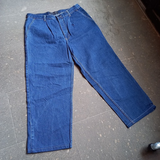 イタリア製 テーパードジーンズ used [105112]
