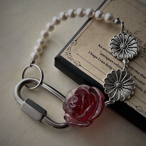 Daisy Rose bracelet