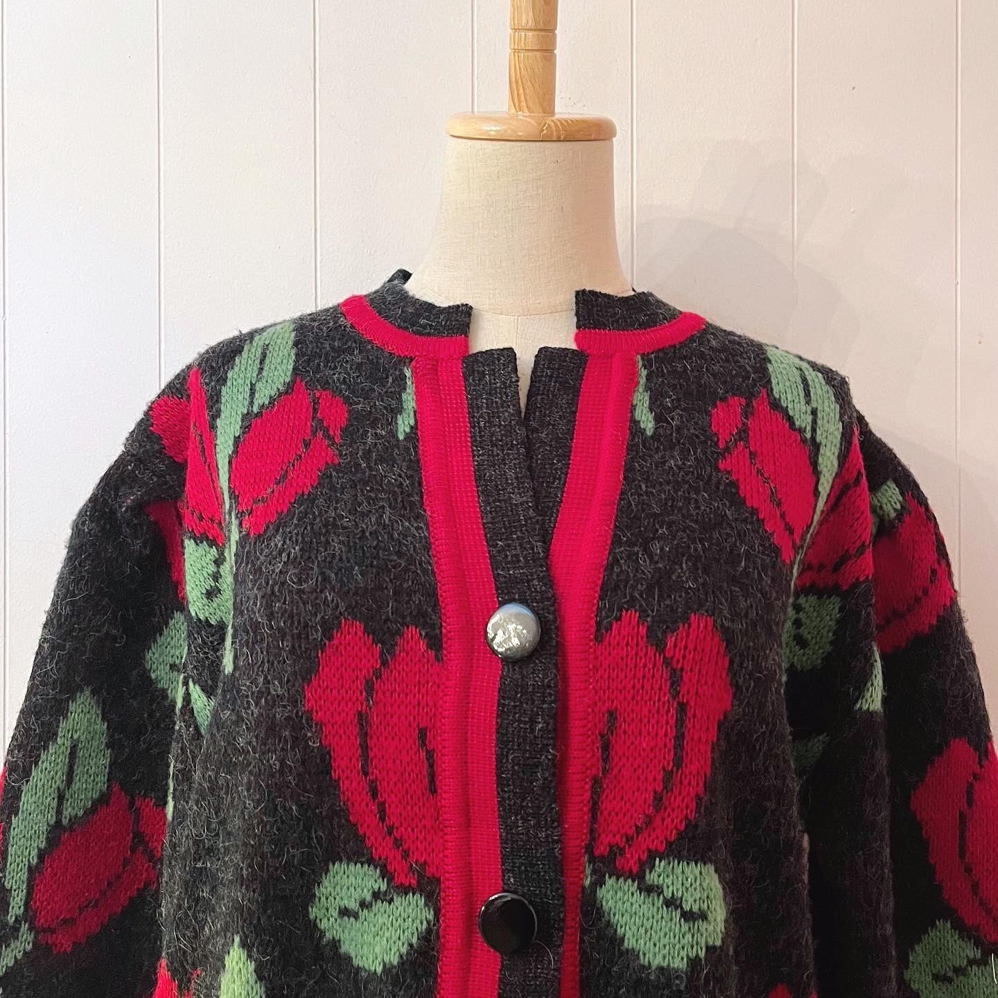 tulip jacquard knit cardigan