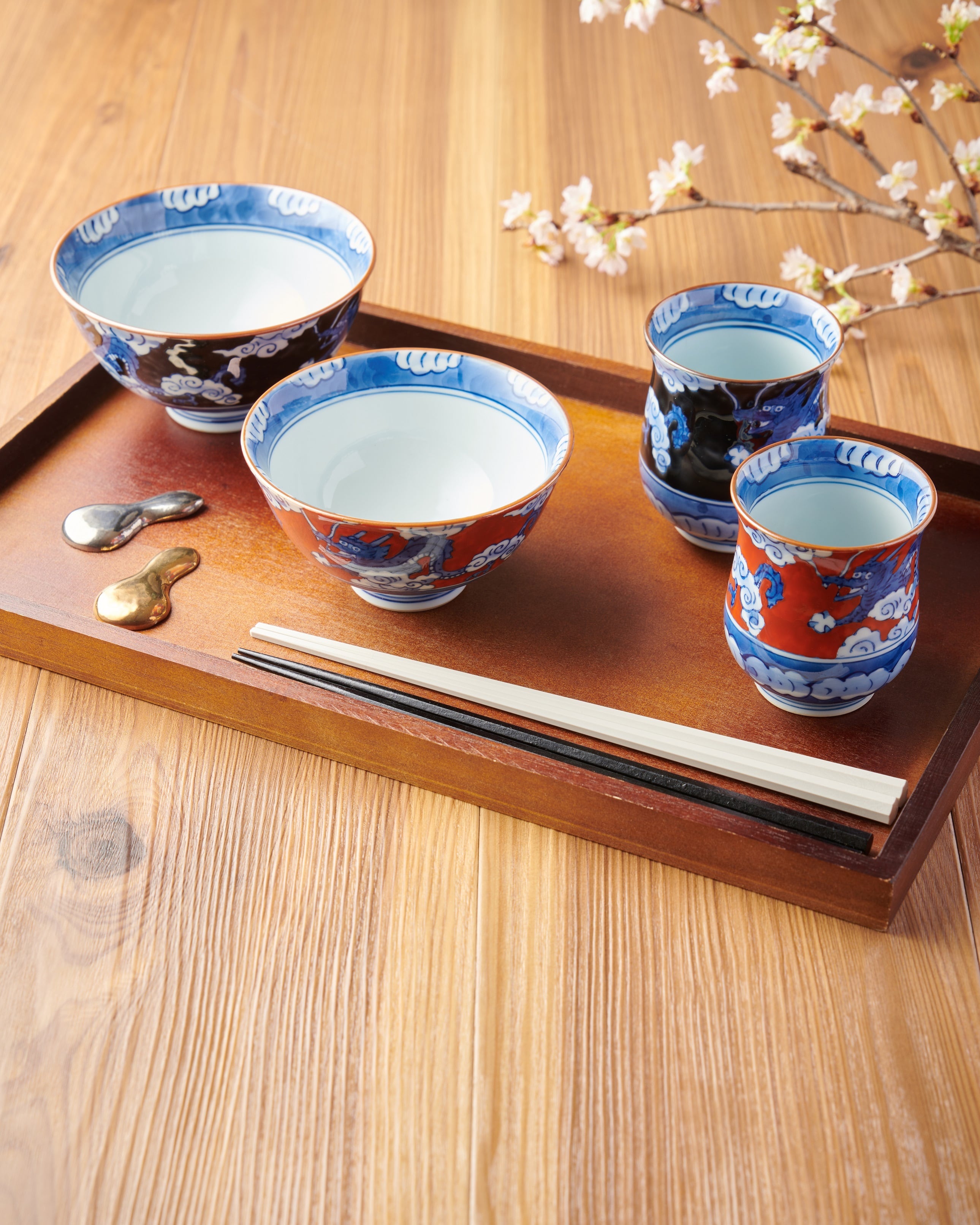 232>龍文飯碗 有田焼 | 陶香堂オンラインストア