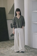 DU260712 Vneck Tuck Design Sweat
