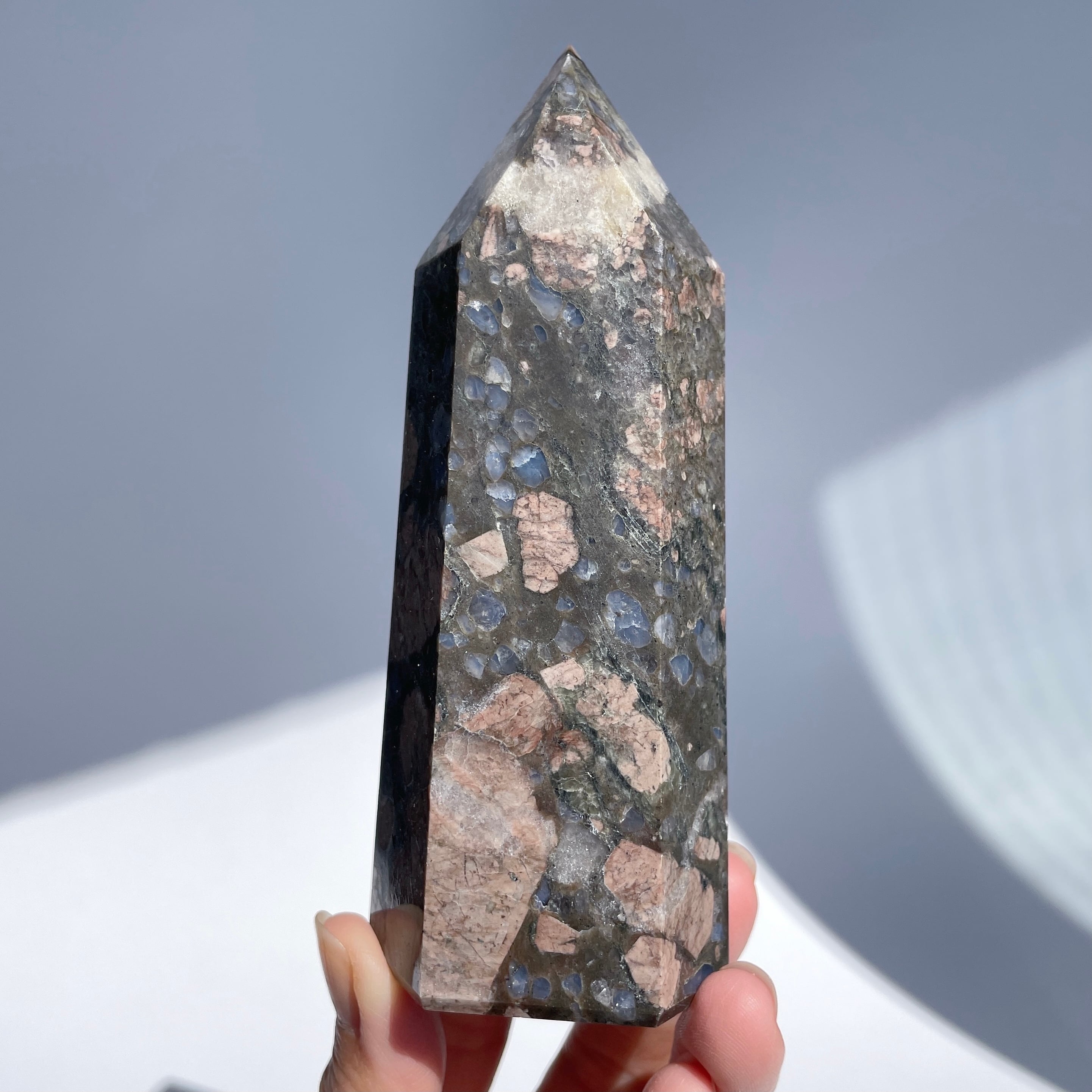 sera様専用】南極の石岩重量1.2kg 観賞用パワーストーン