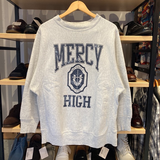 1990's MEDALLION MERCY SWEAT SHIRT