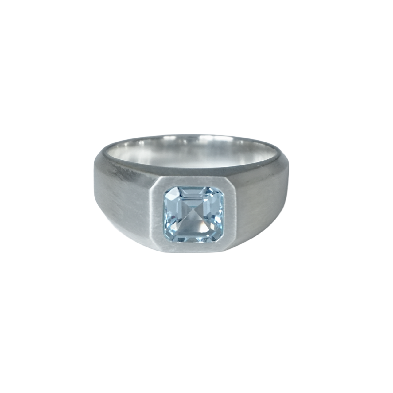 Aqua Ring